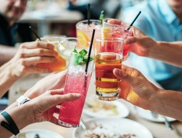 Cocktail tendenza 2021, ecosostenibili e pronti da bere