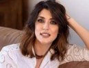 Moda e tagli capelli, il blazer di Elisa Isoardi e la chioma lunga 